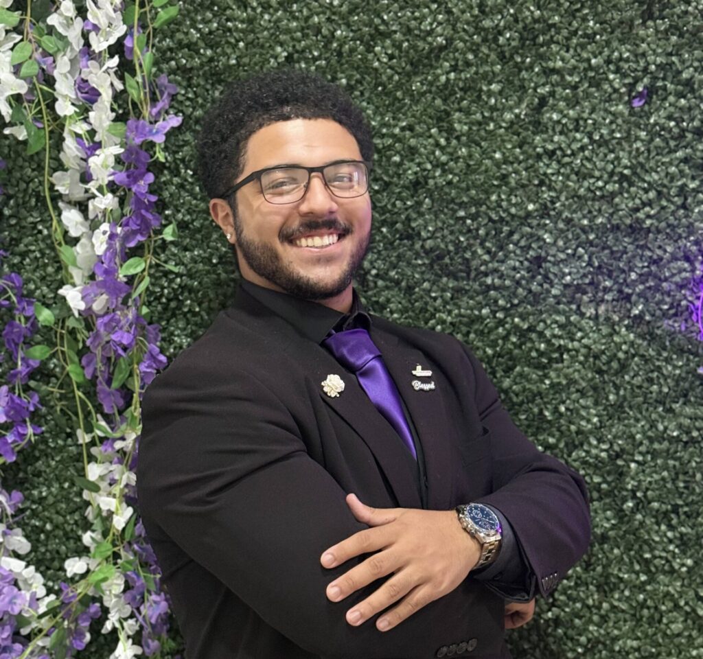 Zadrian_Kessler_-_Social_Media_Manager